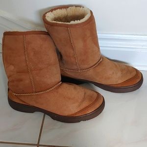 Ladies Ugg boots
